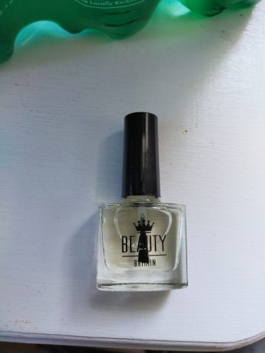 Beauty4Britain Base to Brilliance Nails Top Coat & Base Coat photo review